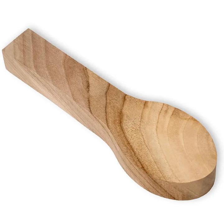 B7 - Cuillère vierge en noyer pour sculpture sur bois