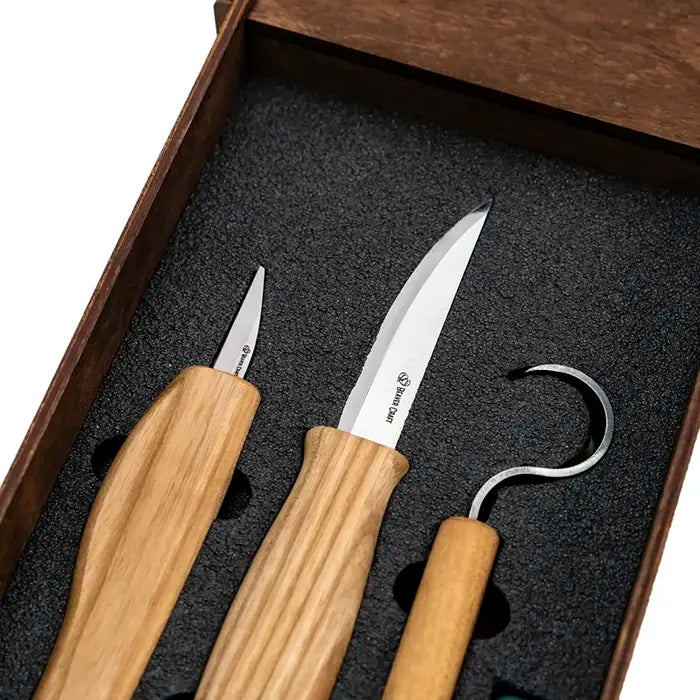 Coffret à découper le bois dans un coffret cadeau - Couteau d'office
