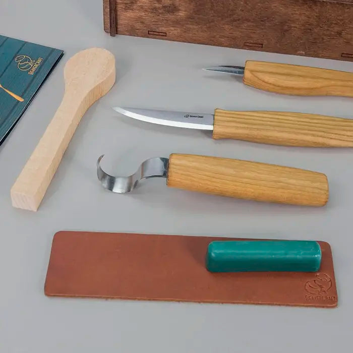 Coffret à découper le bois dans un coffret cadeau - Couteau d'office