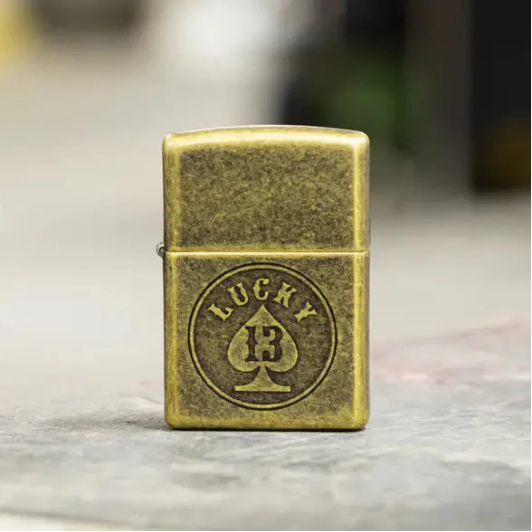 Zippo - Lucky 13 Motif - Briquet en laiton antique