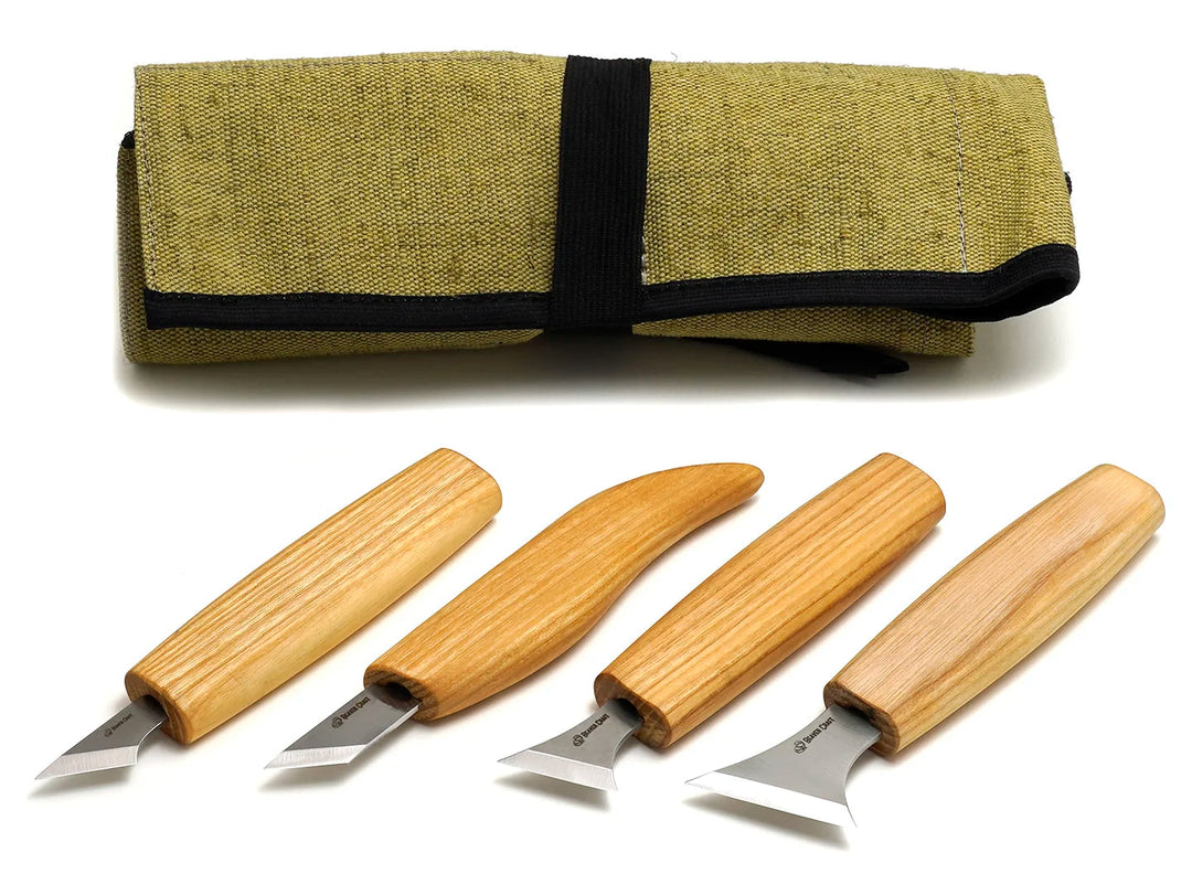 Karveskurd Knife Set avec 4 couteaux et étui